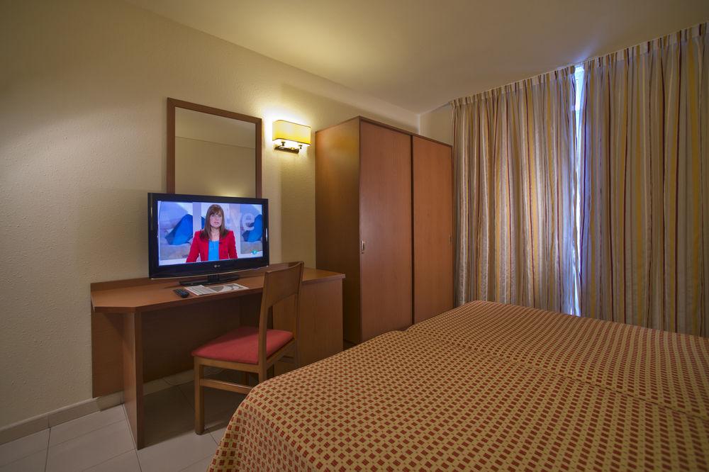 Hotel Mediterraneo ロザス エクステリア 写真
