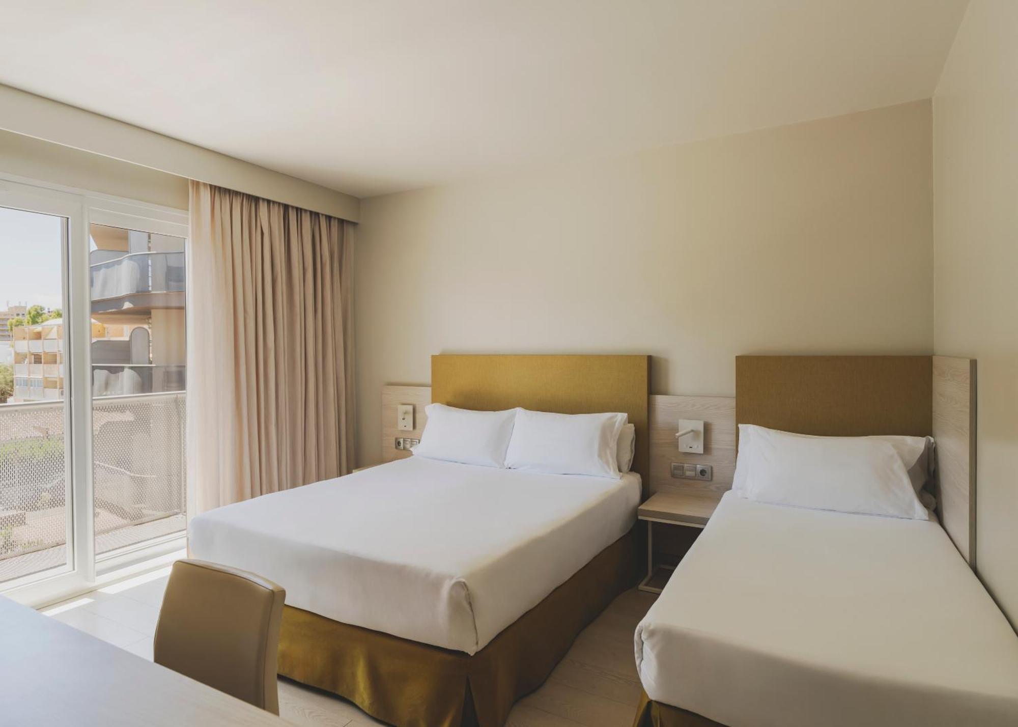 Hotel Mediterraneo ロザス エクステリア 写真