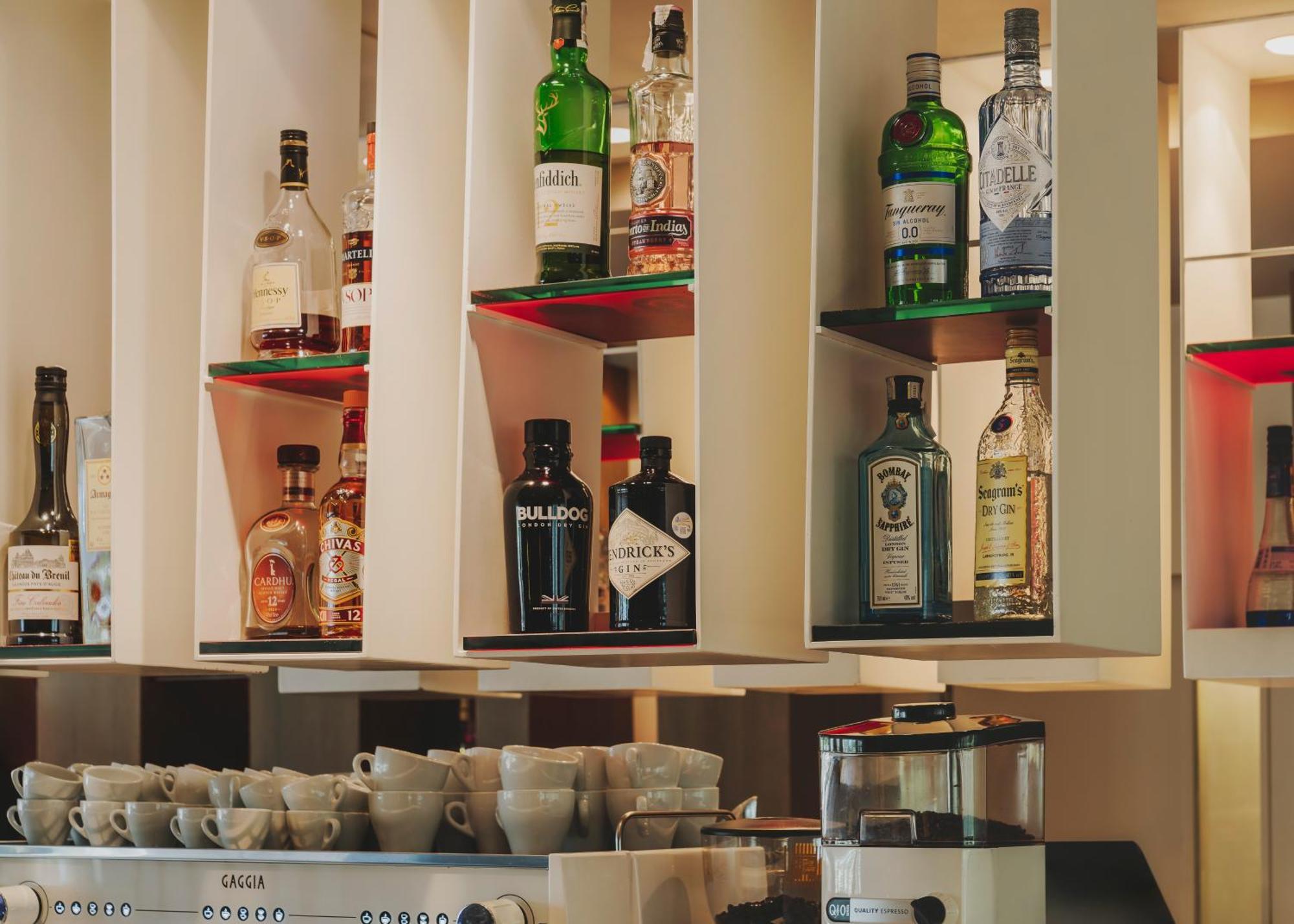 Hotel Mediterraneo ロザス エクステリア 写真